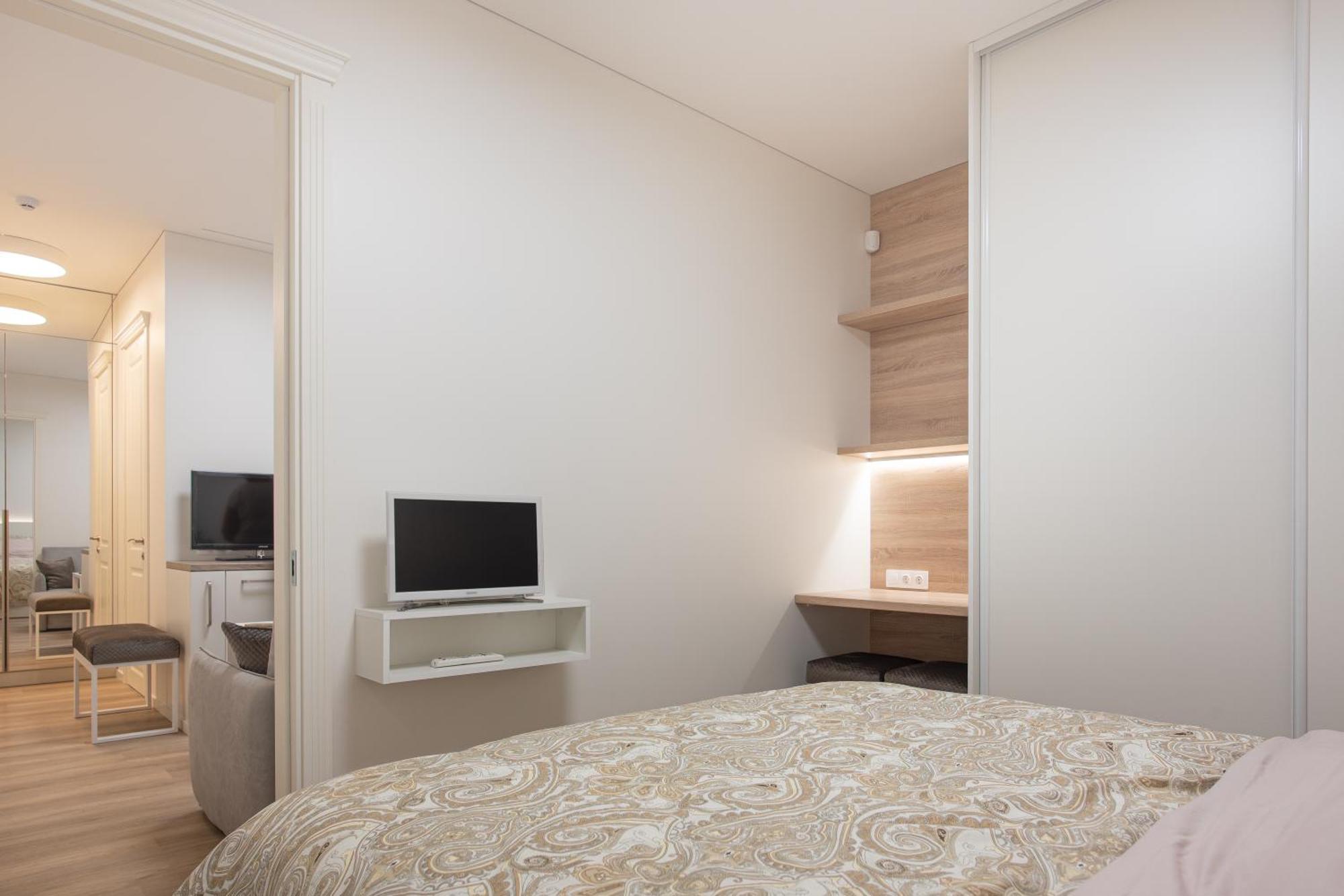 Cathedral Apartment, Perfect For Couples VNO Dış mekan fotoğraf