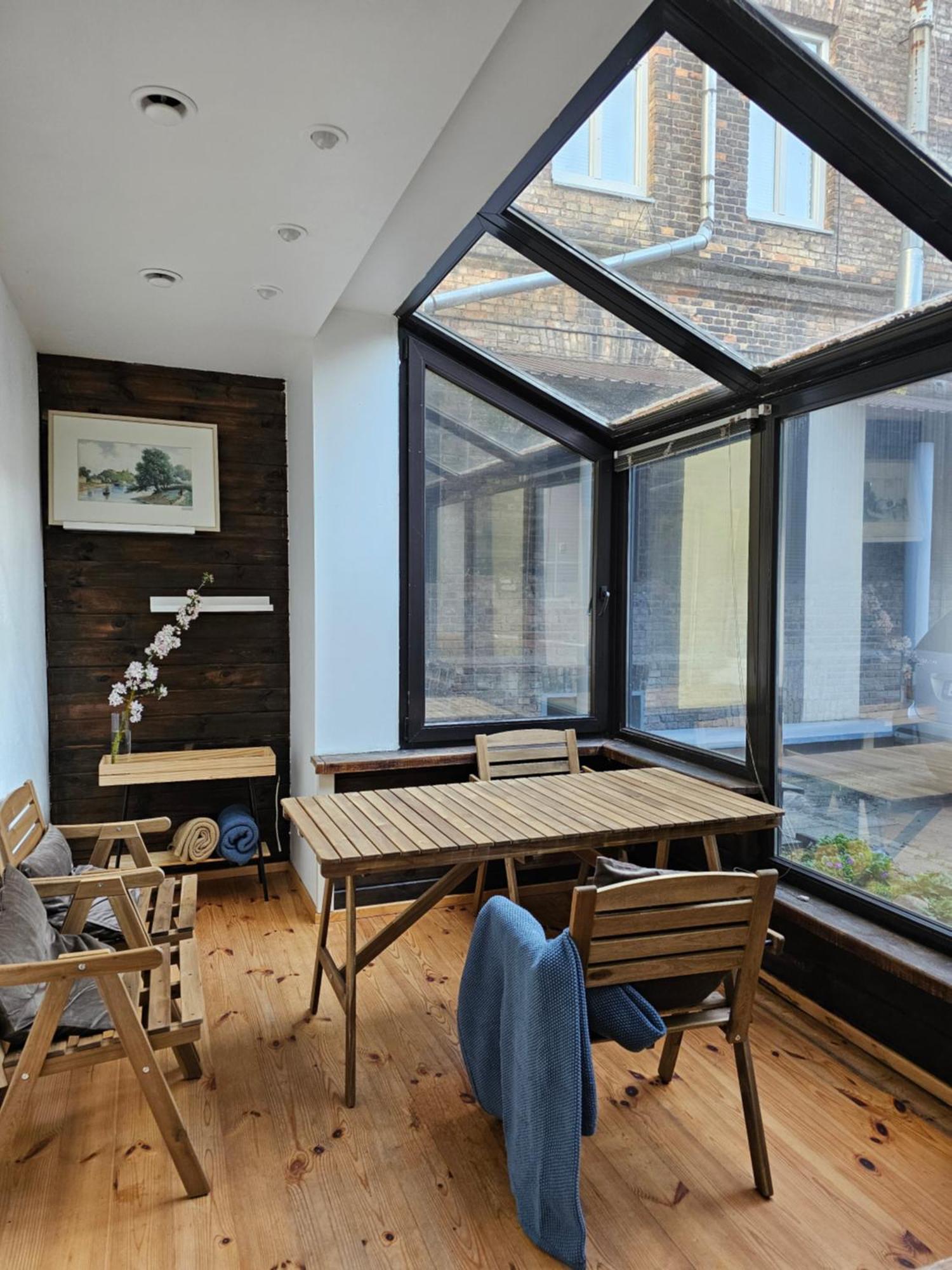 Cathedral Apartment, Perfect For Couples VNO Dış mekan fotoğraf